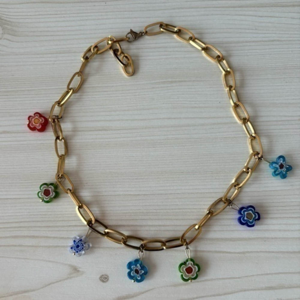 Charm Necklace Floral